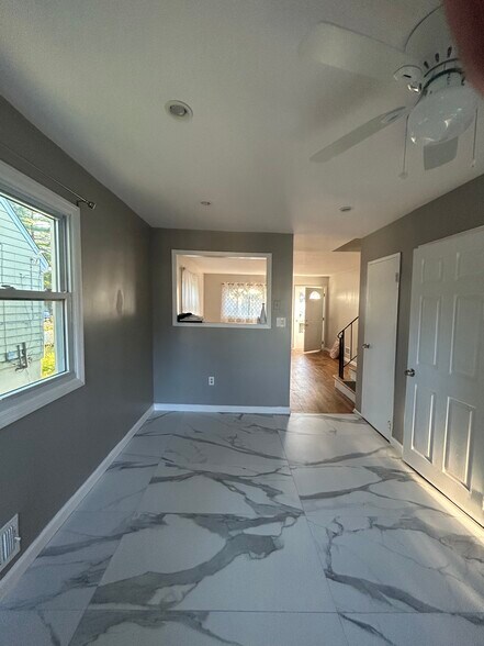 Building Photo - 24 Huron Ave