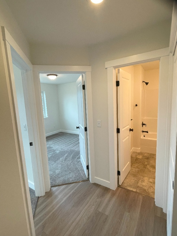 Building Photo - 502 E 2nd Ave