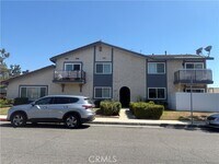 Building Photo - 1439 S Jellick Ave