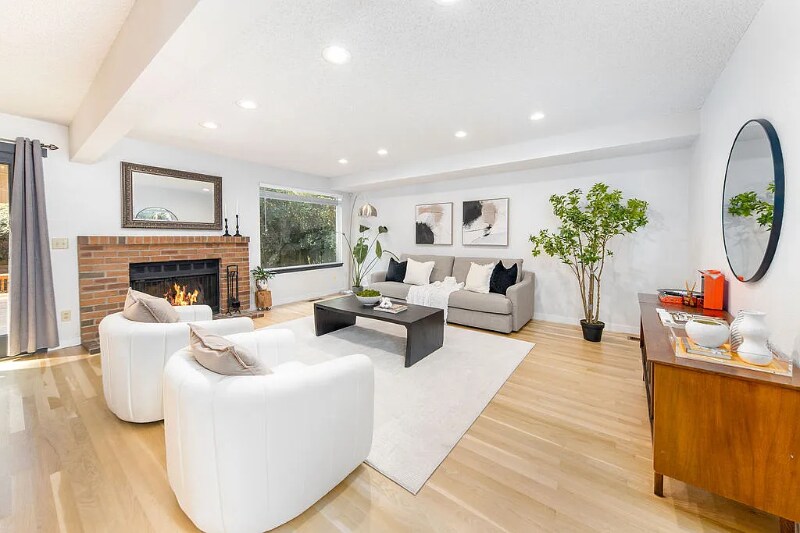 Building Photo - 3233 168th Pl SE