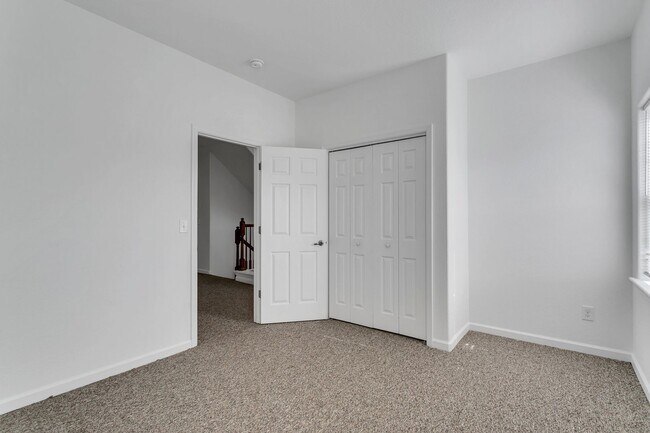 Building Photo - Beautiful 3 Bed/2.5 Bath located in Shingle Landing, Moyock NC