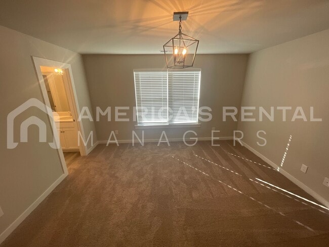 Building Photo - 289 Buckhorn Cir