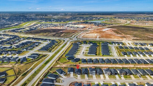 Building Photo - 3822 Zoeys Wy