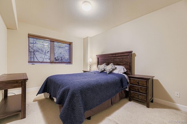 Building Photo - 346 Jackson St