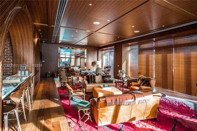 Building Photo - 1300 S Miami Ave