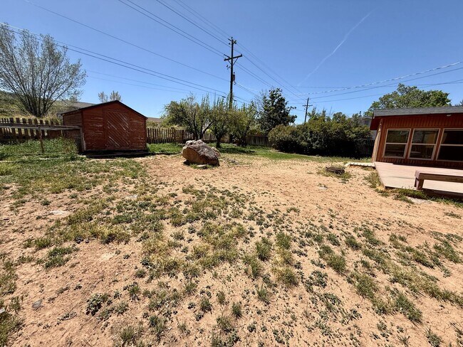 Building Photo - Pet-friendly 4-BR Home in Cedar City with Large Yard
