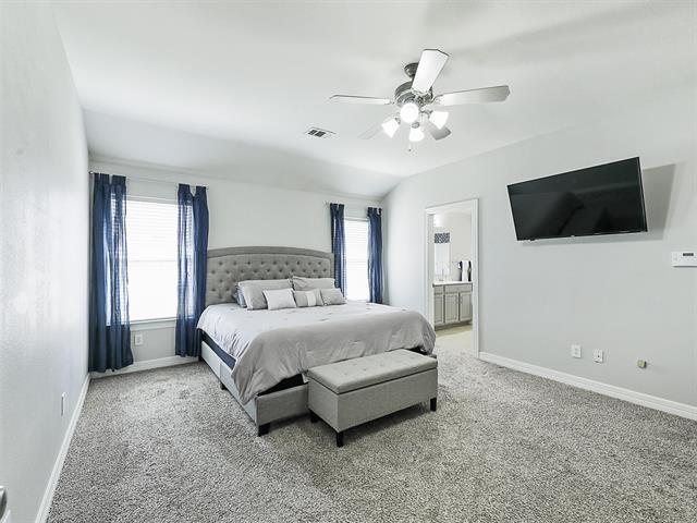 Building Photo - 2100 Del Mar Ct