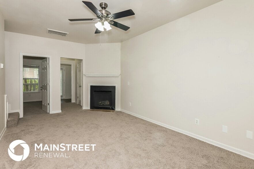 Building Photo - 4838 Tangerine Cir