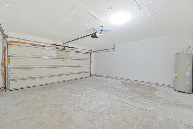 Building Photo - 3BR/2.5BA Cape Coral Home w/ 2-Car Garage & Spacious Yard – Available Now!