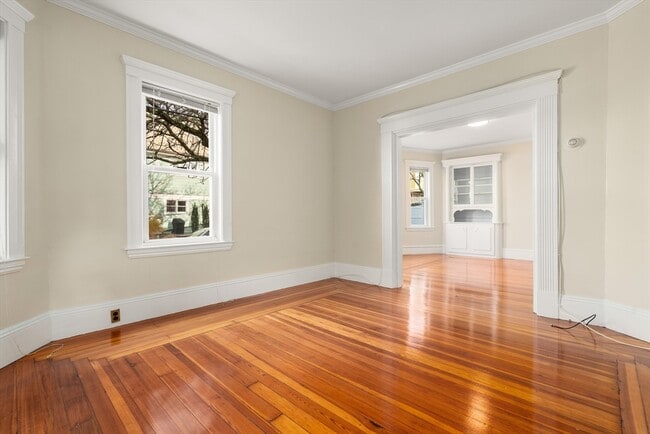 Building Photo - 29 Packard Ave