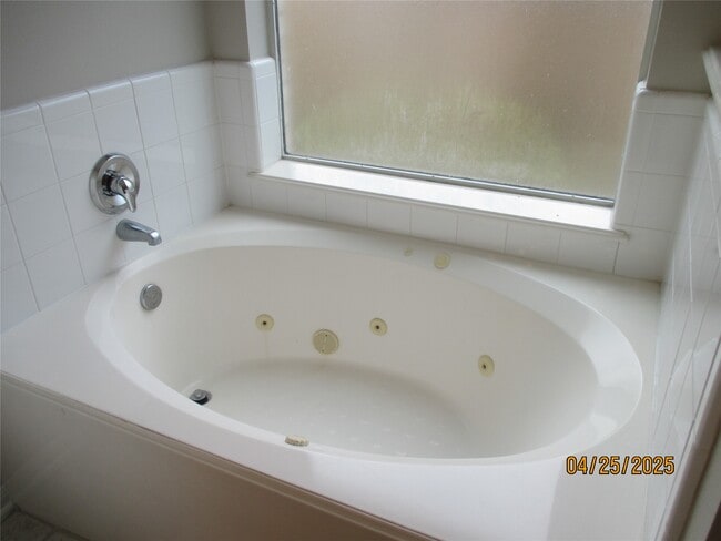 Building Photo - 5531 Poplar Terrace Ln