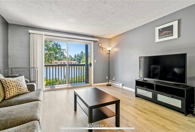 Building Photo - 31003 14th Ave S