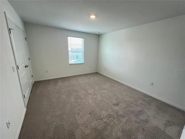 Building Photo - 3081 Skyline Lp