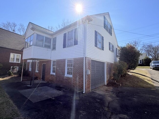 Building Photo - 22 Vance Cir