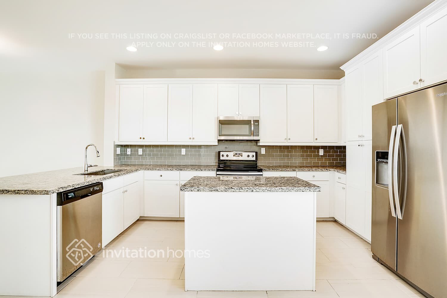 Building Photo - 11713 SW 13th Ct