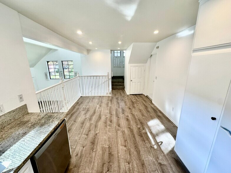 Dining Room - 2438 Brittany Woods Ln