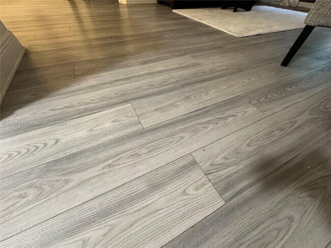 Building Photo - 17125 N Bay Rd