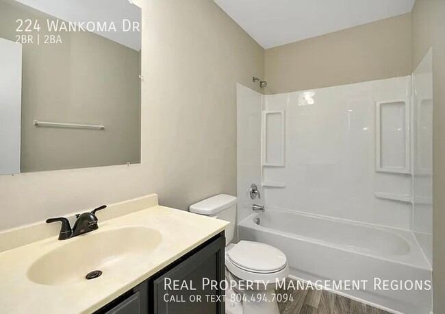 Building Photo - Charming 2-Bedroom Townhome – Perfect for ...