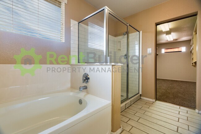 Building Photo - CALL US TODAY AT (505) 808-6467 TO SCHEDUL...