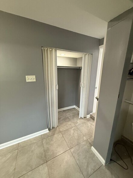 Building Photo - 183 Carroll St