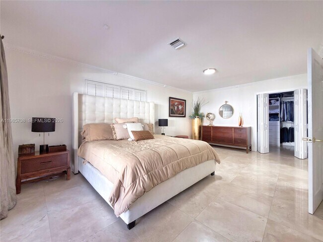 Building Photo - 7925 SW 124th St