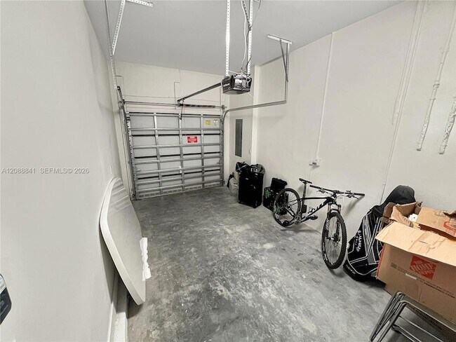 Building Photo - 4386 NW 80th Ct