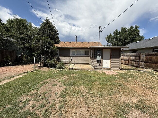 Building Photo - 3976 S Pennsylvania St