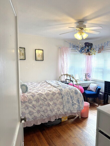 Building Photo - 529 Whitham Ave