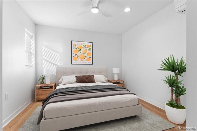 Building Photo - 1440 Lakepointe St