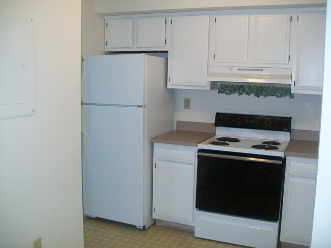 Interior Photo - Charter Investment Assoc. LLC