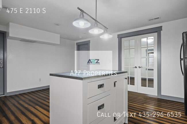 Building Photo - 475 E 2110 S