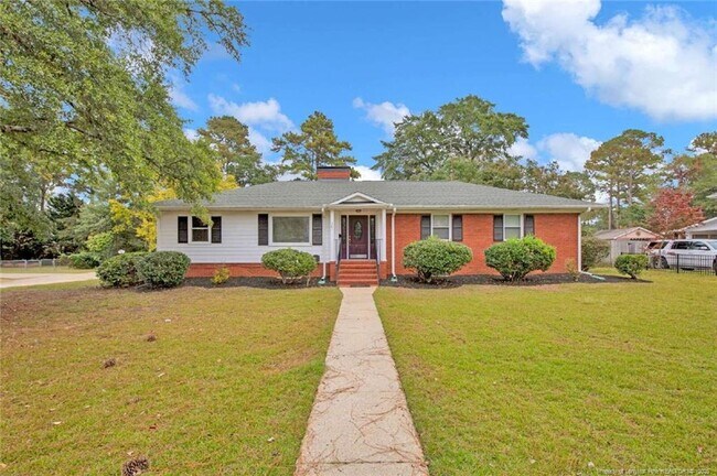 Primary Photo - 301 Fairfield Rd