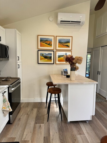 Building Photo - 2920 Curlew Mine Rd