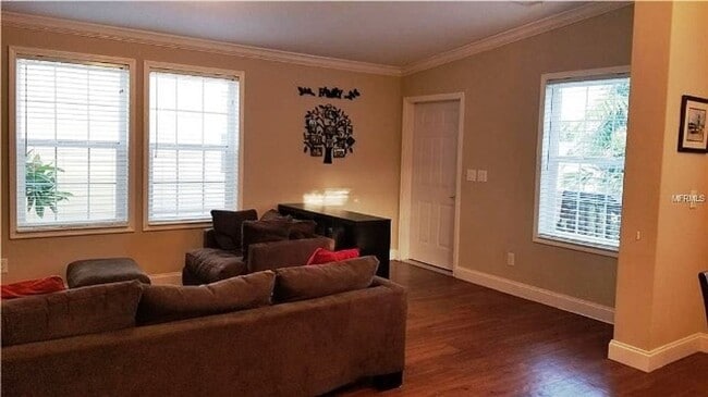 Building Photo - Single Family Home - 3 bedroom - 2 bath