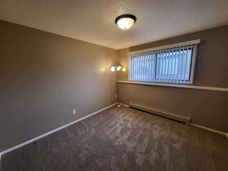 Bedroom #2 - 2704 E Scenic Ct