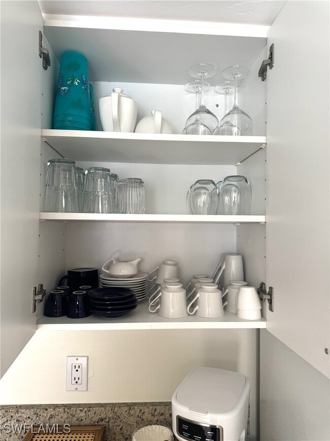 Building Photo - 4907 Europa Dr