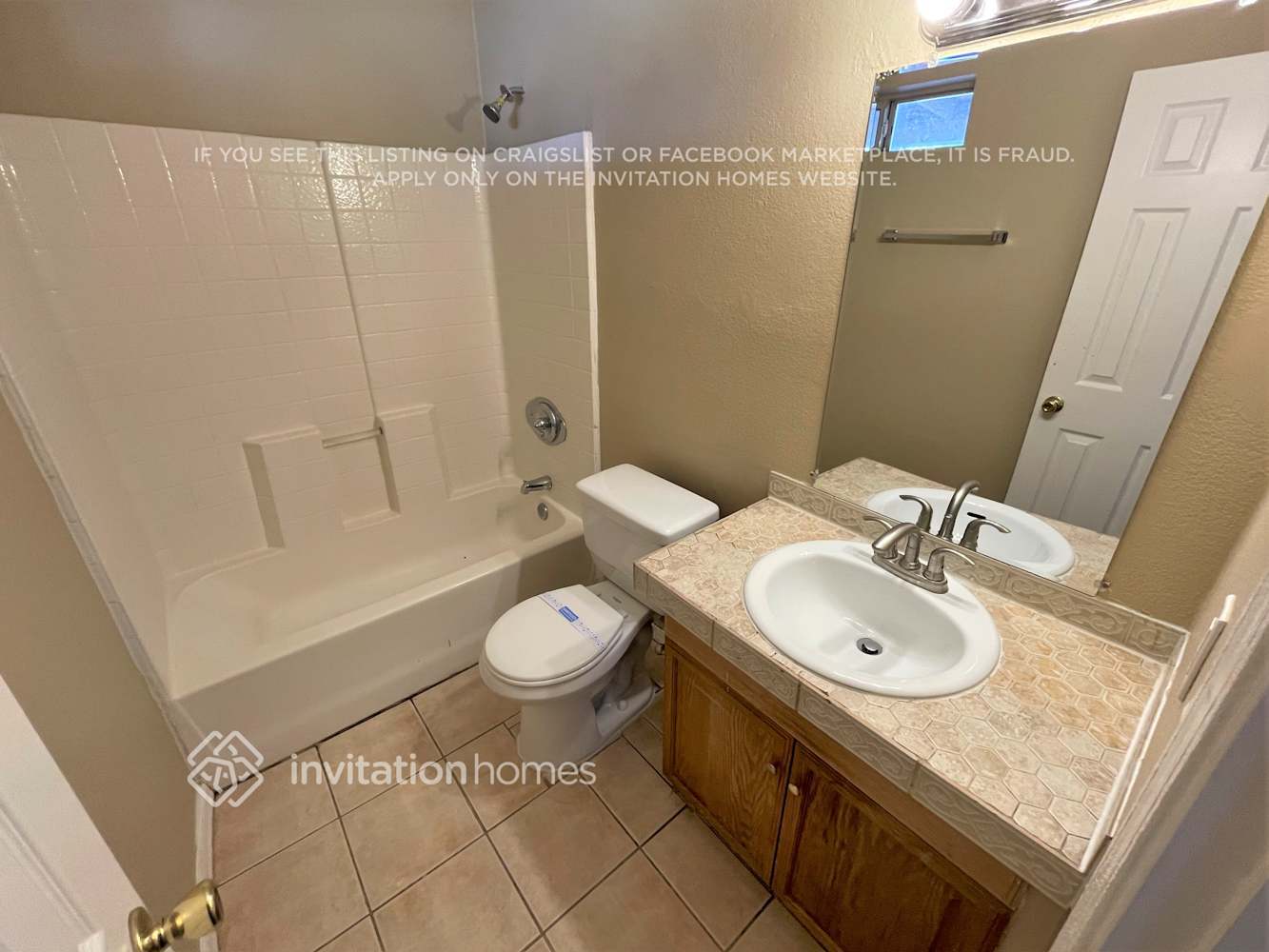 Building Photo - 6940 W Catalina Dr