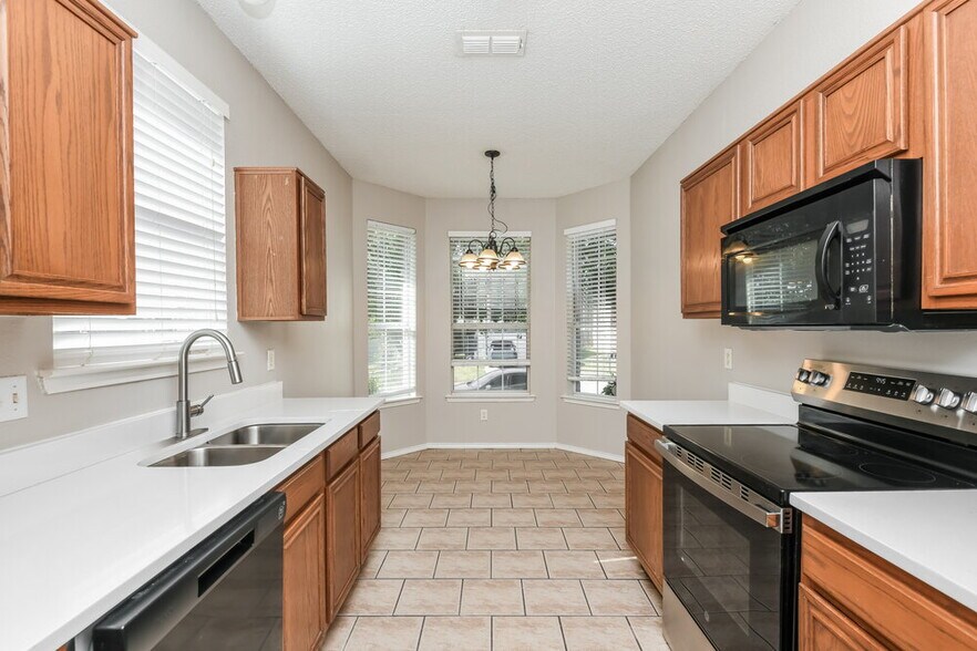 Building Photo - 6366 Rainwater Way