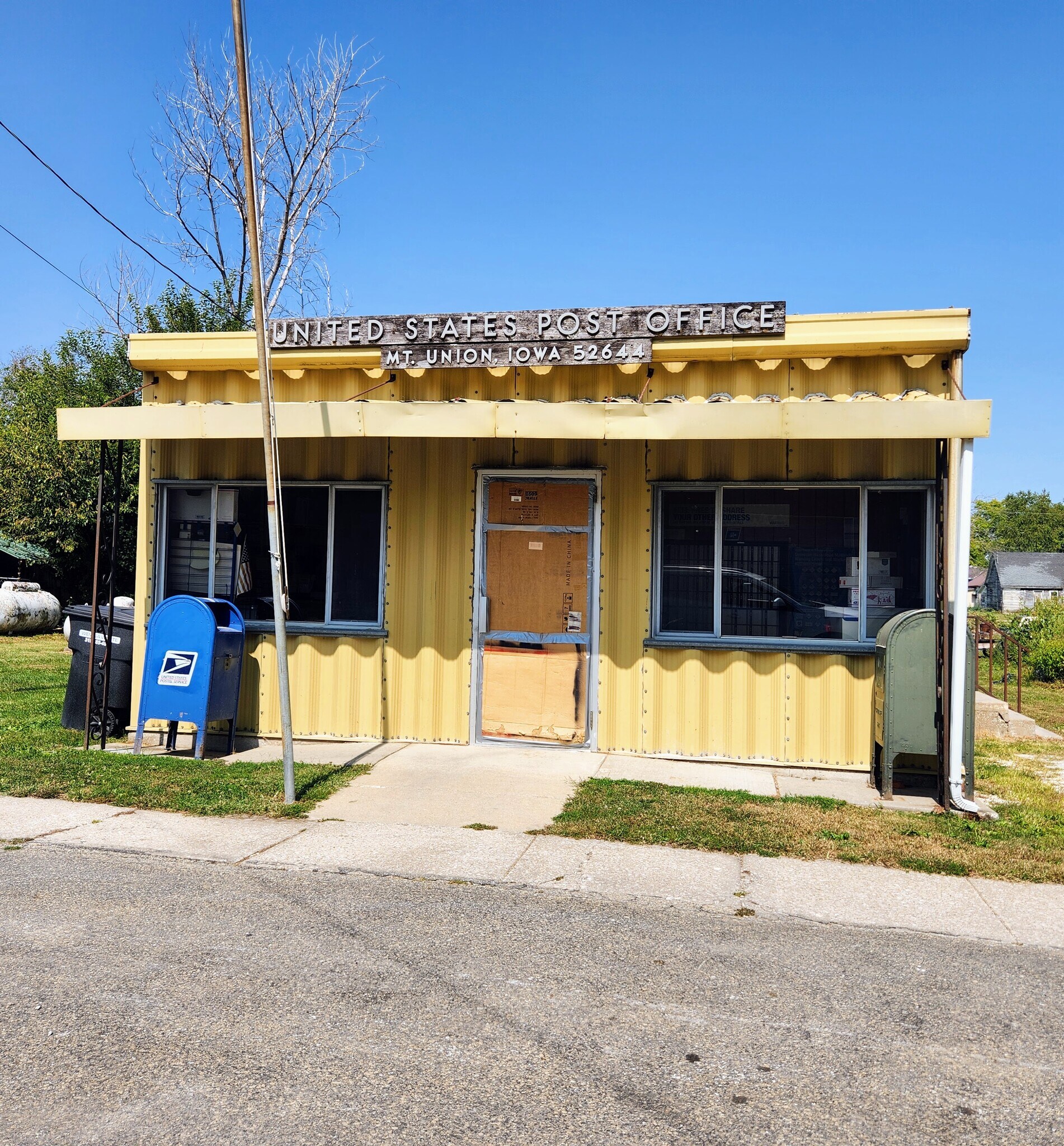 Building Photo - 1738 Racine Ave
