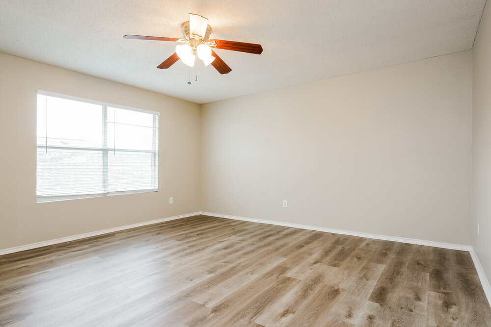 Building Photo - 8126 Mossberg Dr