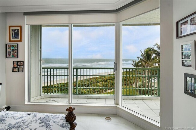 Building Photo - 8600 S Ocean Dr