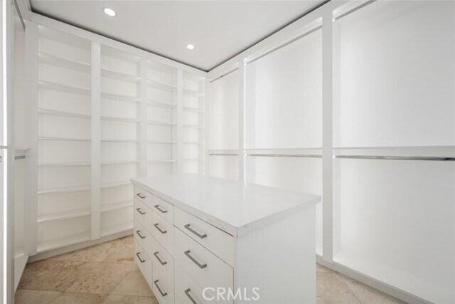 Building Photo - 1724 Bluff Pl