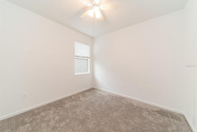 Building Photo - 2898 Armstrong Ave