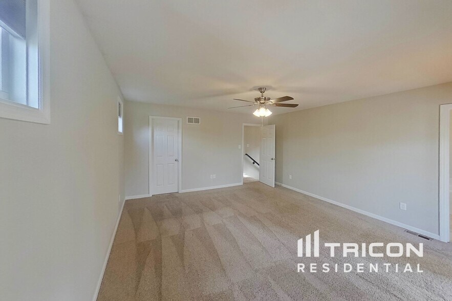 Building Photo - 6024 New Town Dr