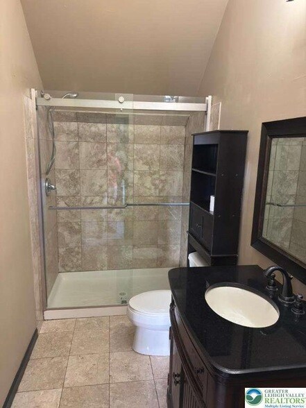 Building Photo - 226 Sonny Dr