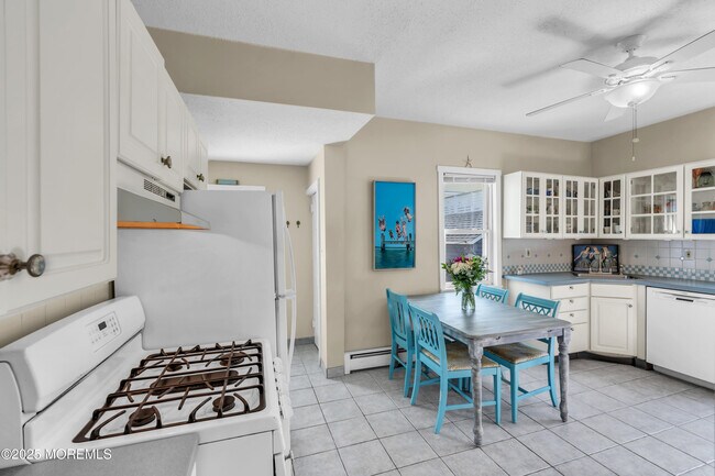 Building Photo - 39 East End Ave