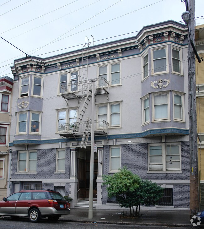 Building Photo - 1387 Hayes St