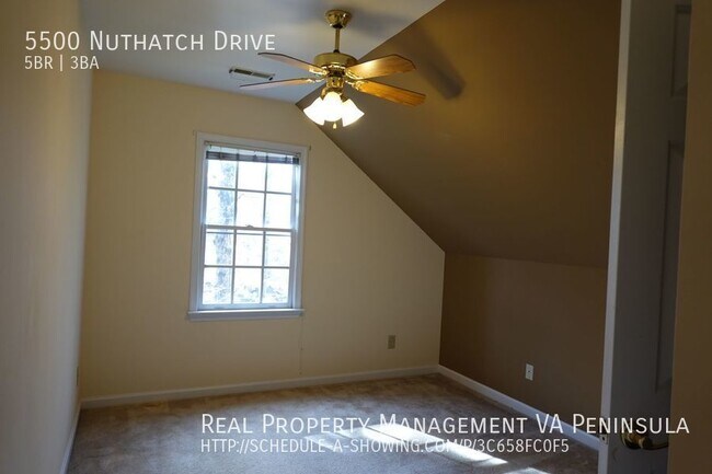 Building Photo - Spacious 5 bedrooms house in Rolling Woods...