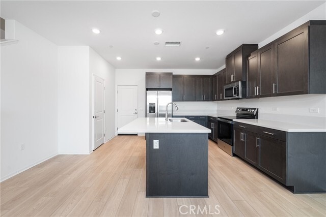 Building Photo - 3560 S Eichler Paseo