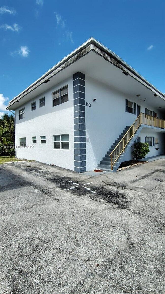 Building Photo - 1001 NW 45th St